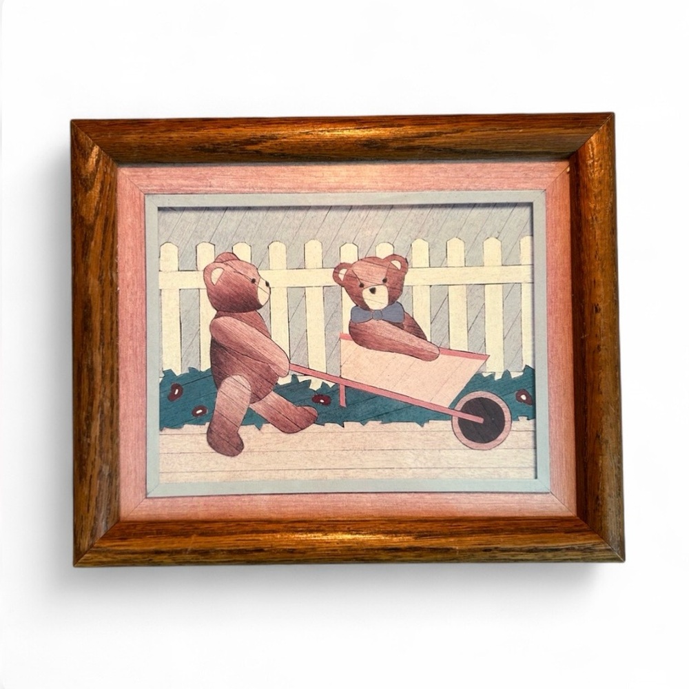 Charming Brown Bear Wall Art